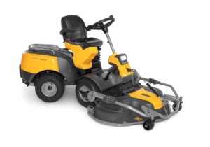 STIGA Park Pro 900 AWX z agregatem Combi Pro 125 Q Plus.